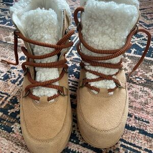 SOREL Tan Suede Winter Boots with White Fleece Lining